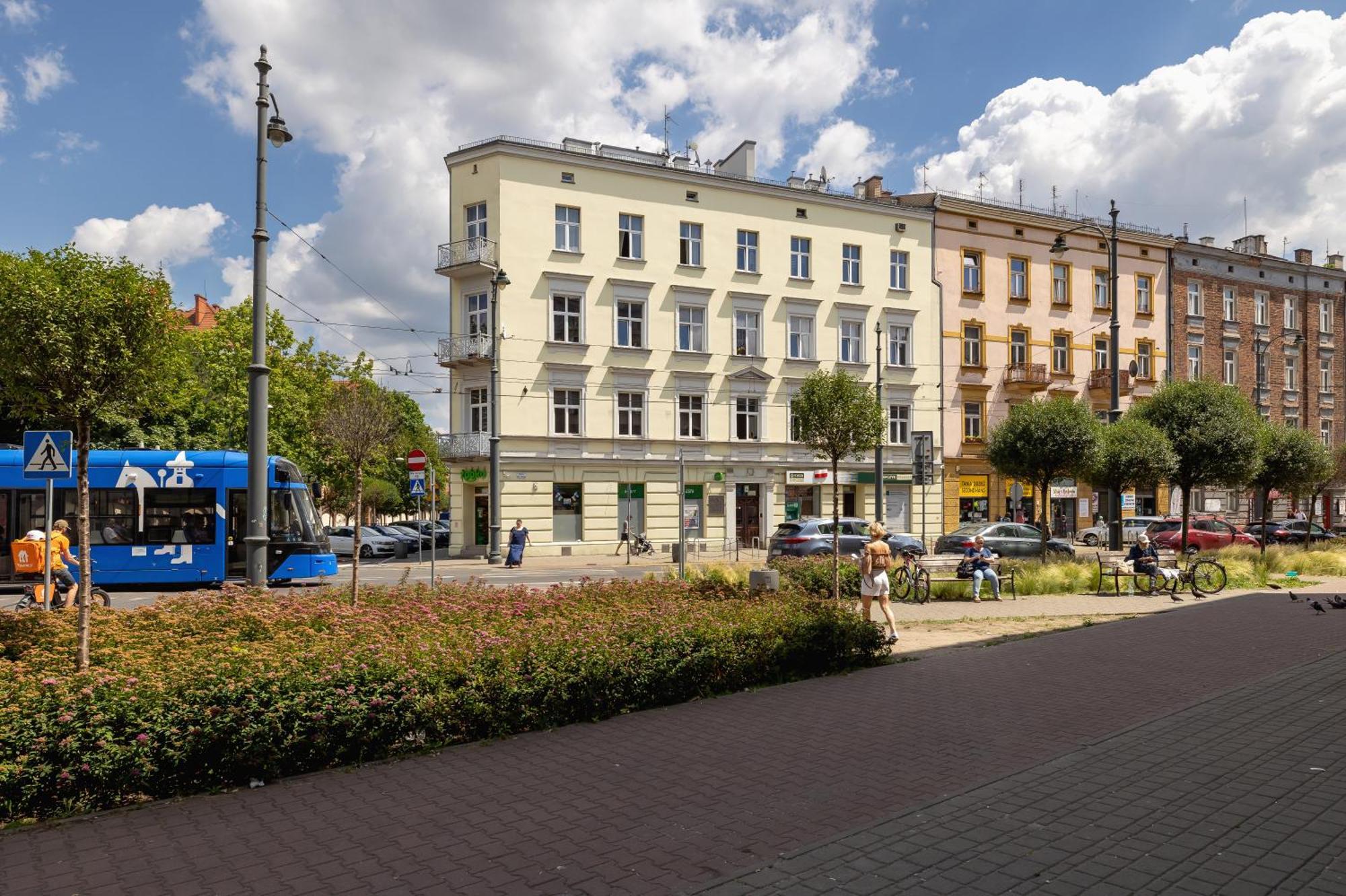 1-Bedroom Apartment - 65 Dluga Street Kraków Exteriör bild